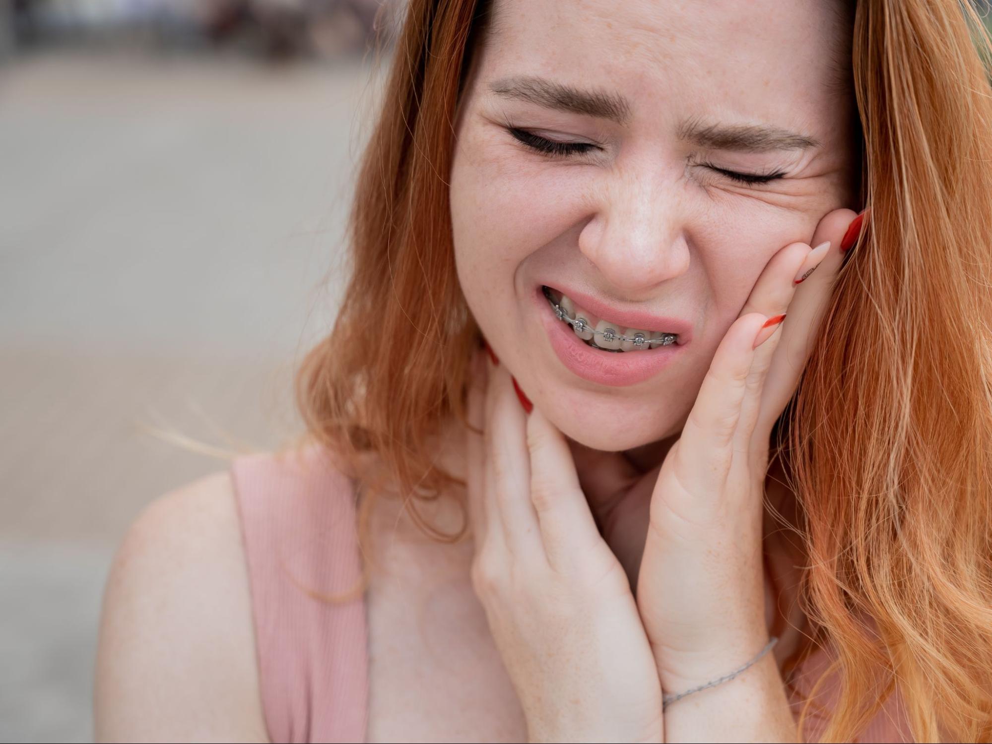 How to Manage Discomfort with Braces